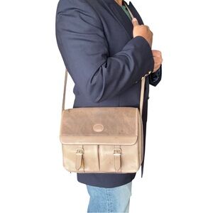 Vintage Gucci crossbody bag with snakeskin flap over